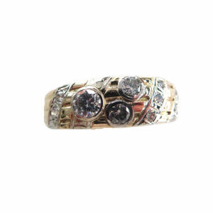Vintage Diamond Man's ring with 10 diamonds of different sizes