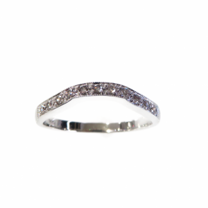 White gold and diamond Conture band