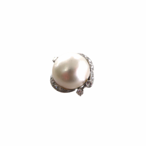 Vintage 18kt White gold Mabe Pearl and diamond
