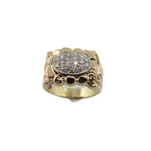 Nugget ring with Pave plate set with 18 Natural round full cut diamonds