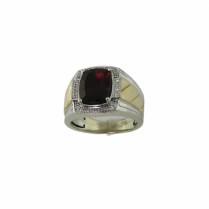 Cushion cut Garnet and diamond Man's ring in Two tone gold